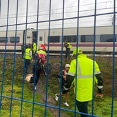 «He pasado miedo, el tren se movía con el viento y han saltado chispas de la catenaria»