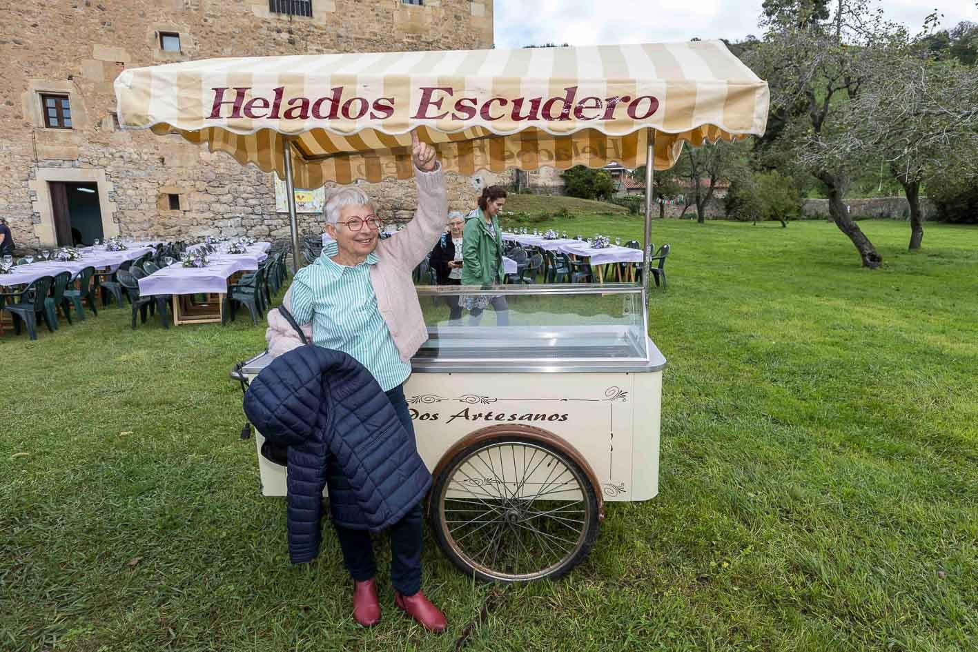 Puesto de Helados Escudero.