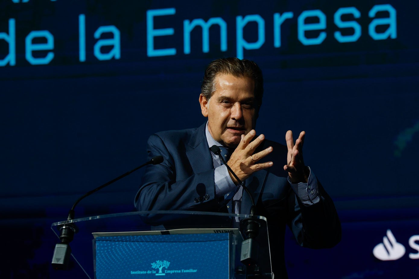 Ignacio Rivera, presidente del Instituto de la Empresa Familiar, durante su intervención en la inauguración del congreso.