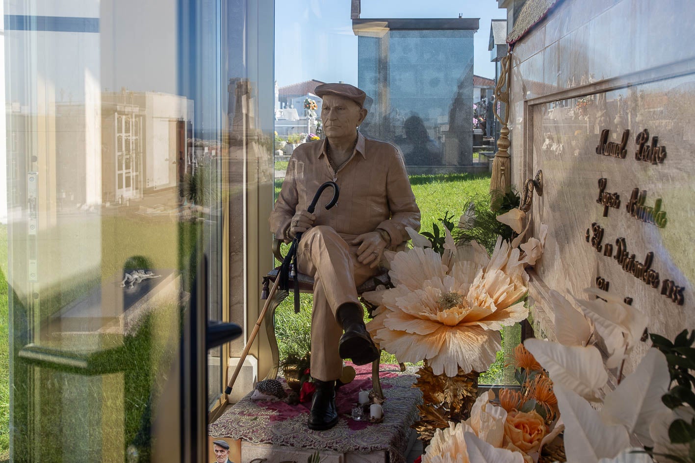 La familia encargó la figura del Tío Pedro a una escultora de Badalona.