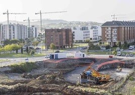 Obras que se llevan a cabo en esta parcela de Nueva Montaña. roberto ruiz