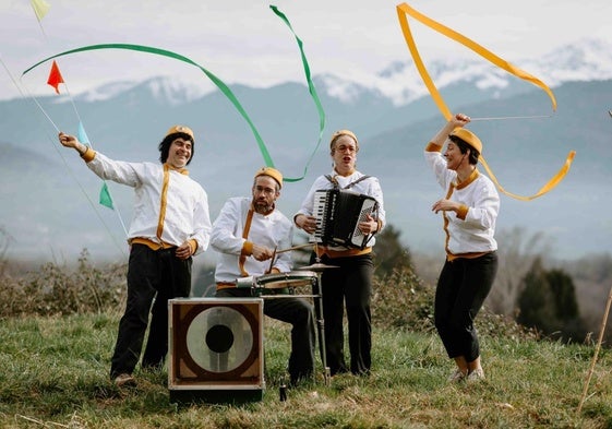 Los cuatro integrantes de la compañía francesa, originaria de Los Alpes.