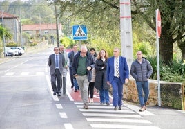 Fomento compromete 3,3 millones de euros para asfaltar la carretera de La Cavada a Ramales