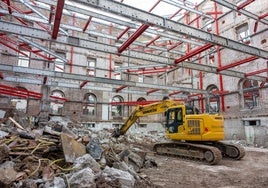 Las obras que convertirán el edificio del Banco de España en centro asociado al Museo Reina Sofía avanzan a buen ritmo.