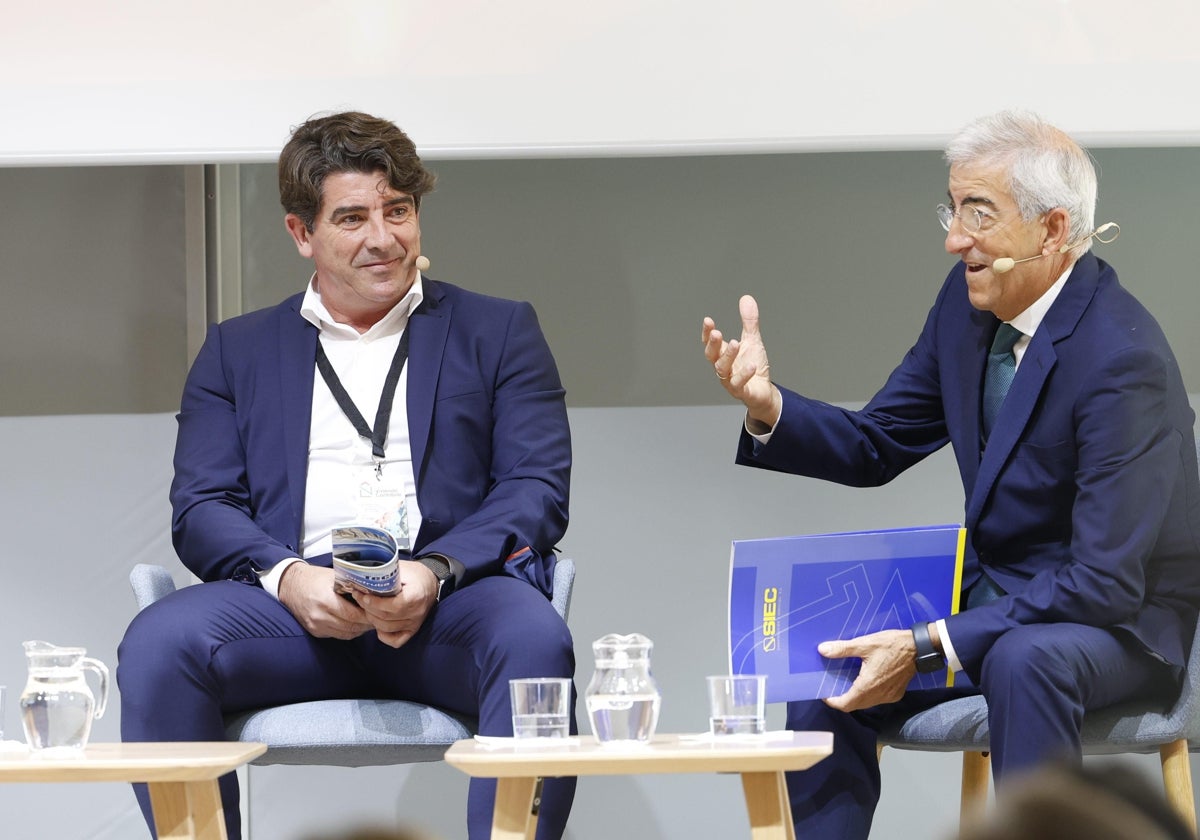 Luis García, CEO de Tecniobras, y Juan de Miguel, presidente de Grupo Siecsa.