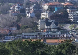 Instalaciones de la Real Sociedad de Tenis de la Magdalena, en la avenida del mismo nombre