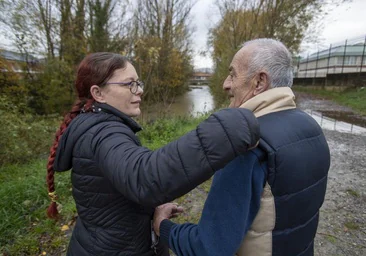 Antonio y Begoña pasean cada día media hora por recomendación médica. Ayer, El Diario Montañés caminó con ellos.