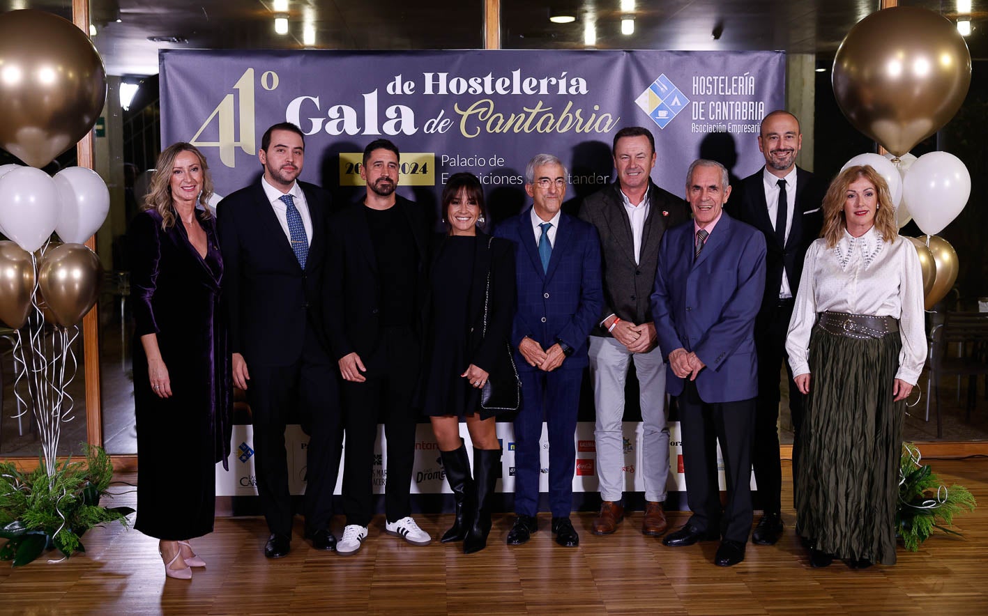 Bárbara Gutiérrez, Eduardo Lamadrid, Rubén Martín, Elena Tricio, Juan de Miguel, Guillermo Blanco, Paco Fuentes, Javier López Estrada y  Rosa Díaz.