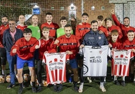 El Selaya, antes de disputar la previa de la Copa del Rey, donde cayeron en los penaltis.