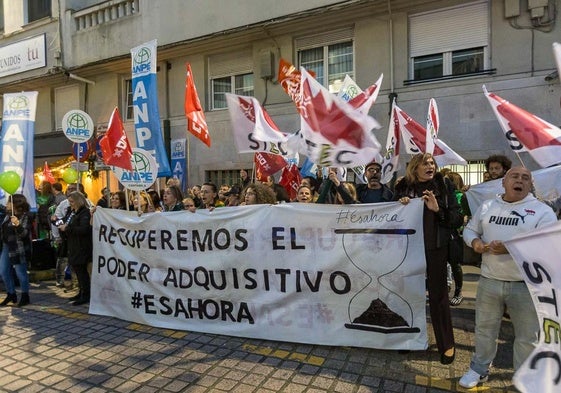 Concentración docente en Peña Herbosa