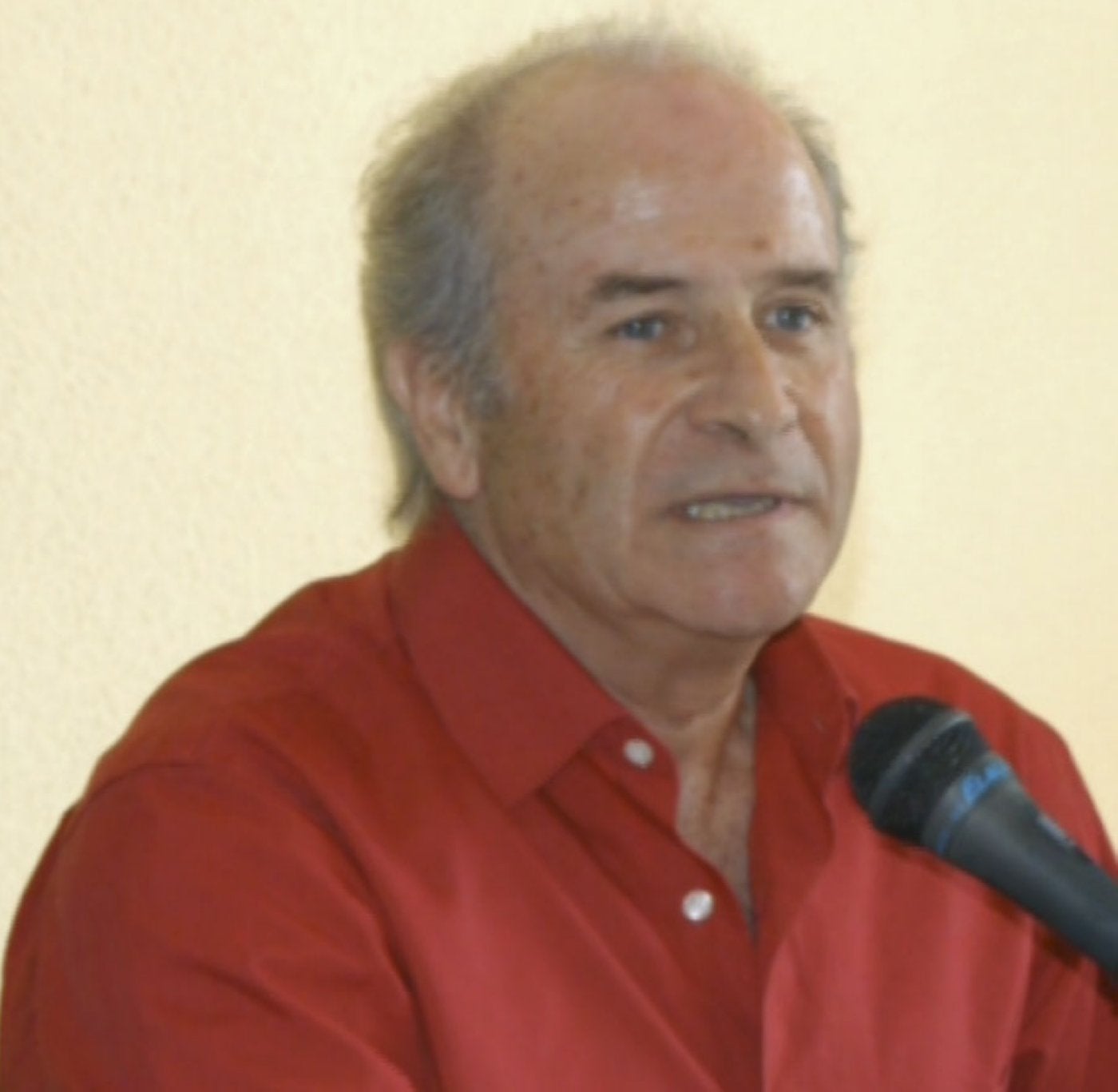 Julián Ocáriz.