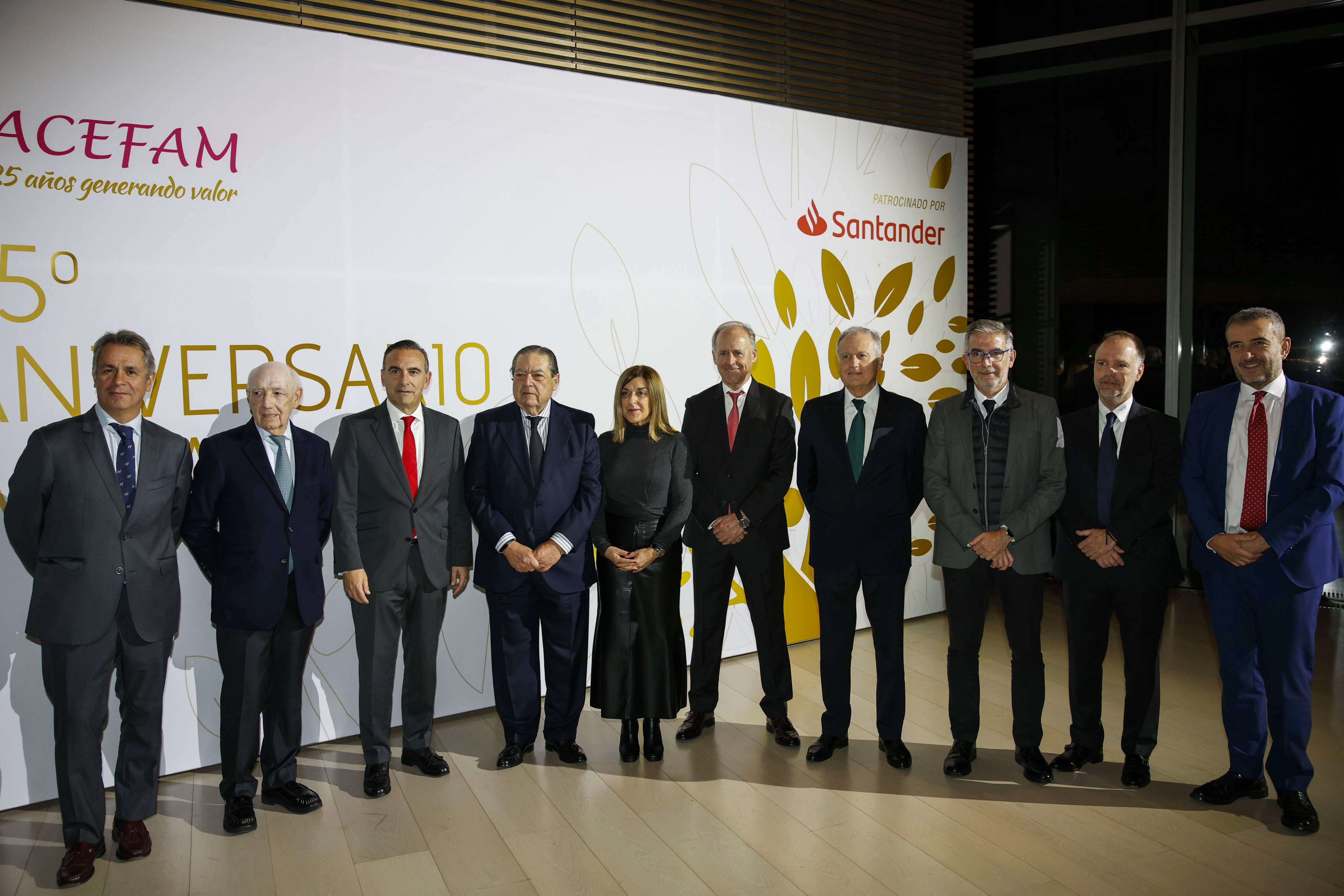 Diego Lorente, Manuel Huerta, Manuel Iturbe, Vicente Boluda, María José Sáenz de Buruaga, Vicente Alciturri, Eduardo Arasti, César Díaz, Esteban Sastre y David González.