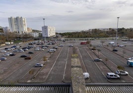 El aparcamiento, ubicado junto a los Campos de Sport de El Sardinero, se quedará como está.