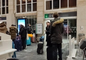 La odisea de atravesar hoy Cantabria en tren