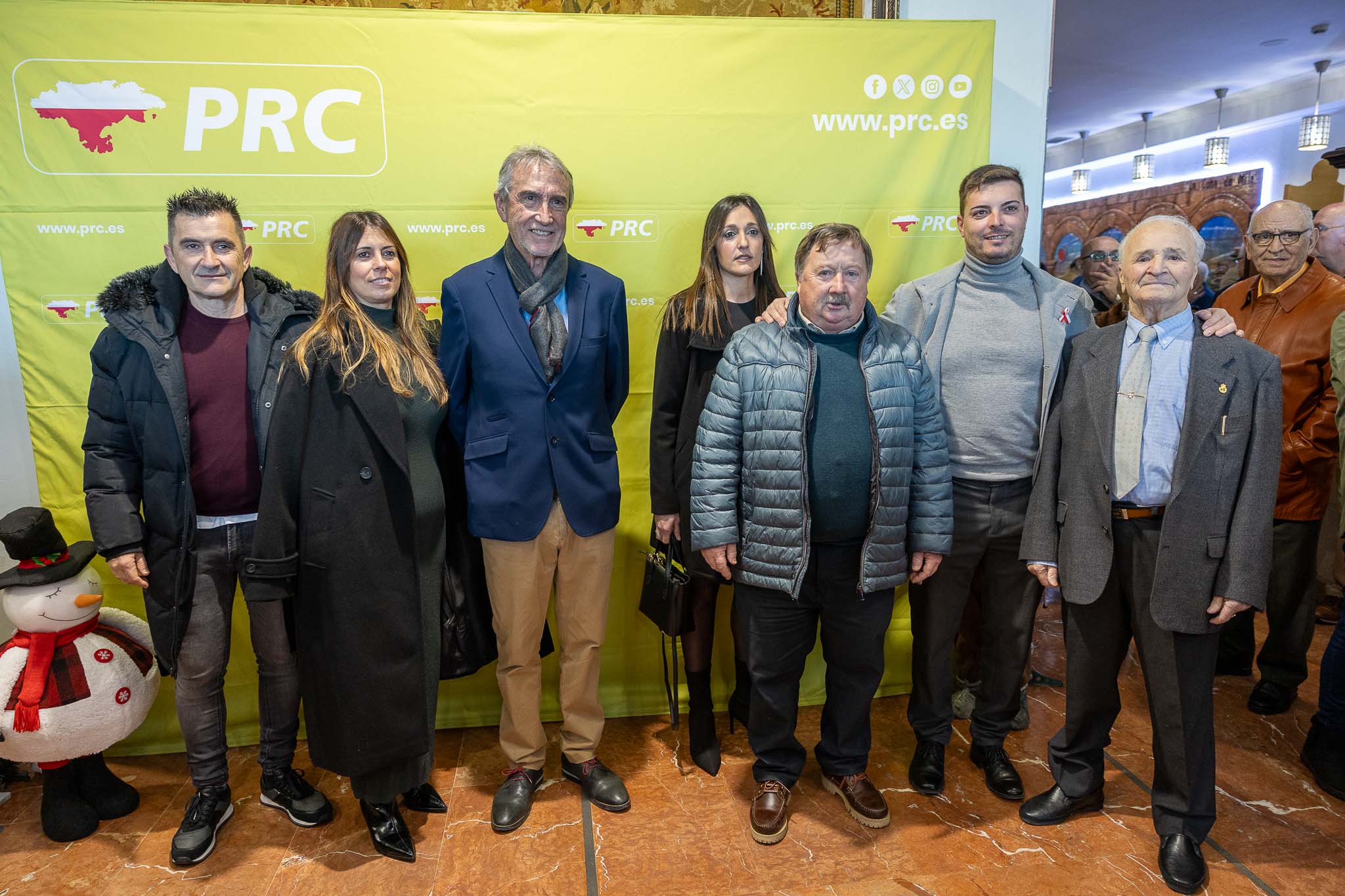 Fernando Diaz, Rocío Lobo, Abelino Rodríguez, María Revuelta, Fernando Sañudo, David Esteban y Frascinco Mier.