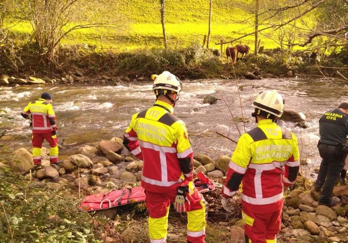 Un octogenario que iba a atender a sus yeguas aparece muerto en el río en Luena