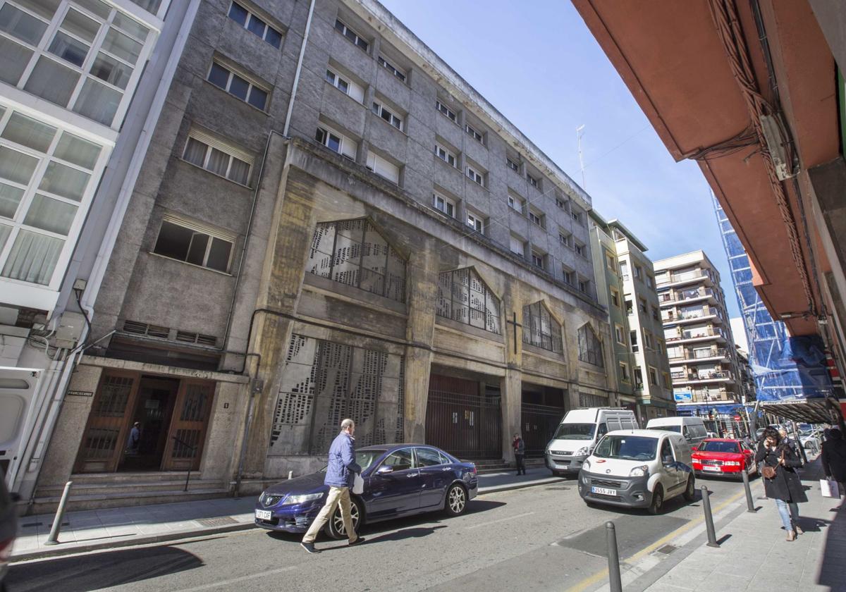 Lisorta ha adquirido las tres plantas que hay sobre la iglesia y también los dos entresuelos que hay sobre el portal.