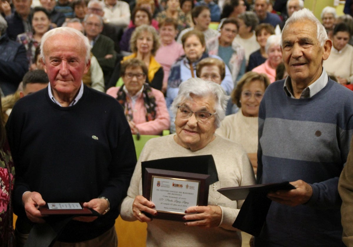 Reinosa rinde homenaje a sus mayores