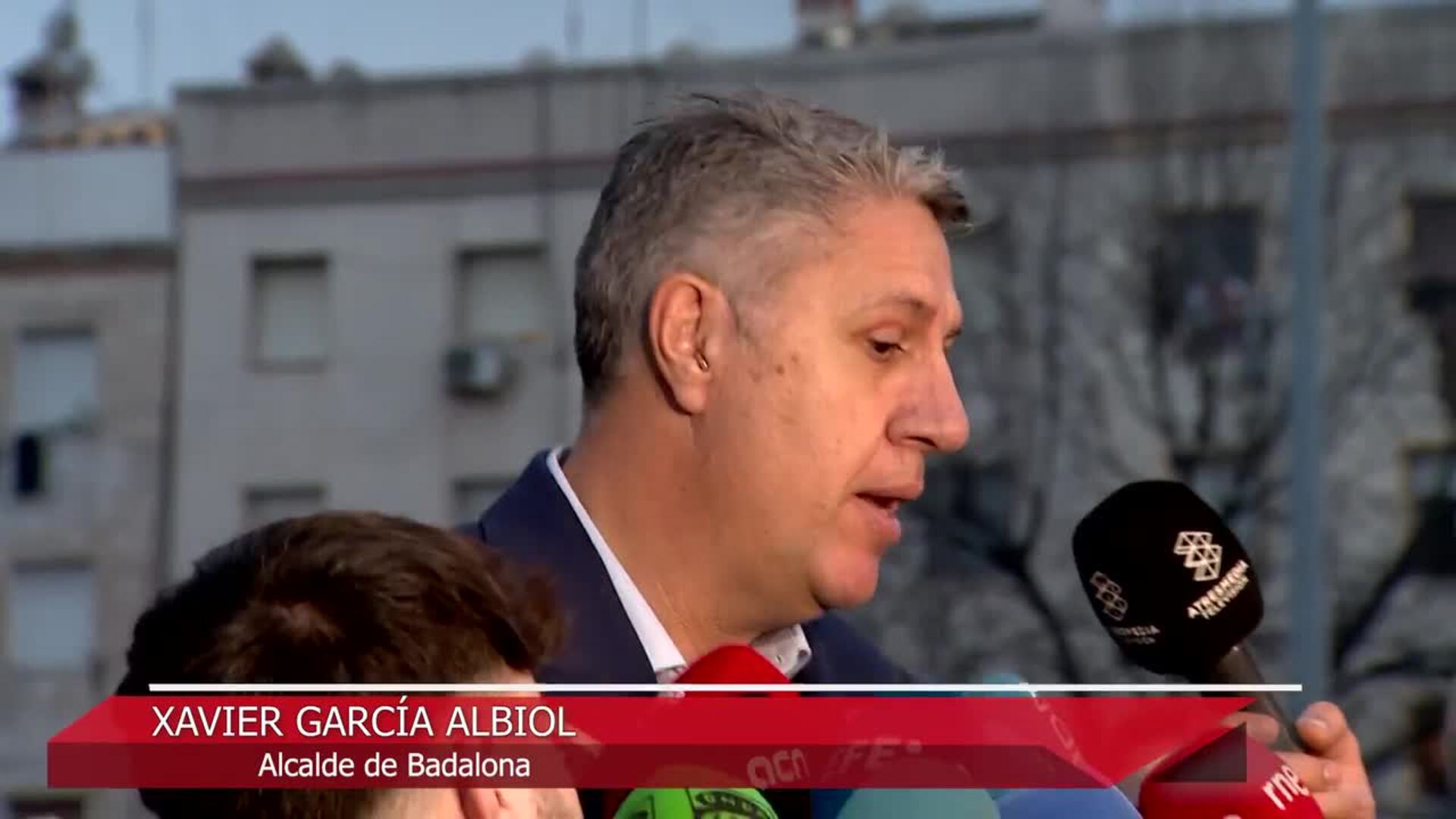 Varias personas empadronadas en el edificio derrumbado en Badalona están ilocalizable