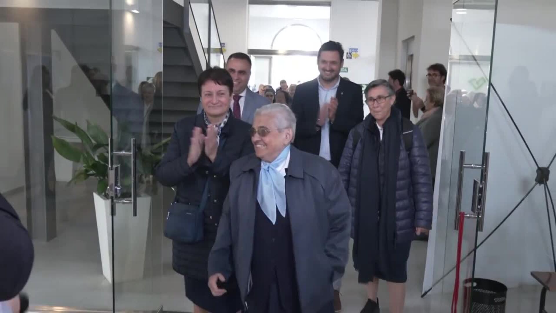 Granada acoge emotivo encuentro entre las Hijas de la Caridad y los residentes de un orfanato