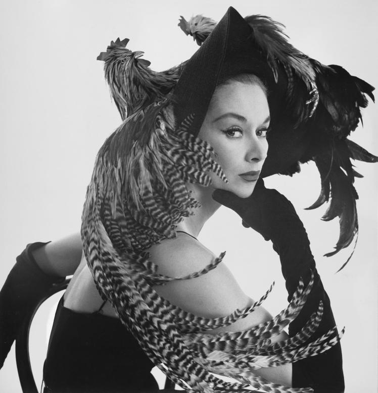 'Woman in Chicken Hat (Lisa Fonssagrives-Penn), New York, 1949.