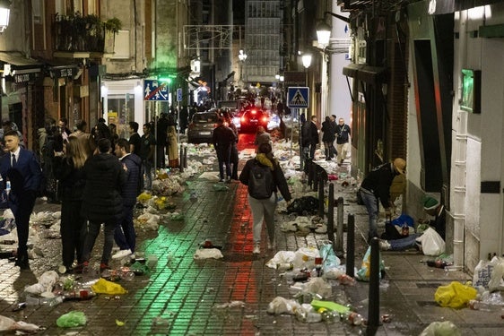 El botellón de Nochevieja de trasladó al Río de La Pila.