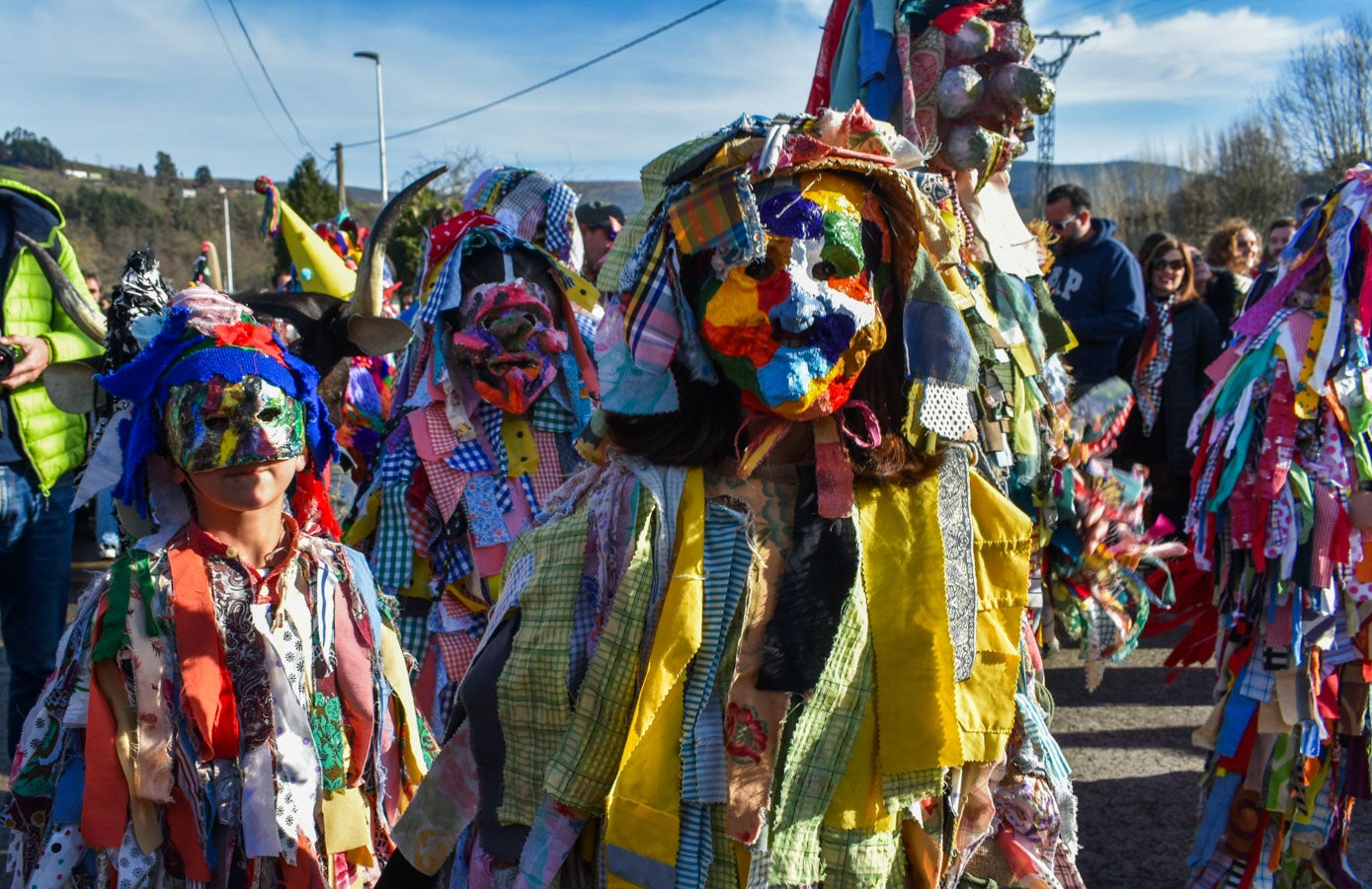 Muchas fueron las máscaras que se estrenaron este sábado