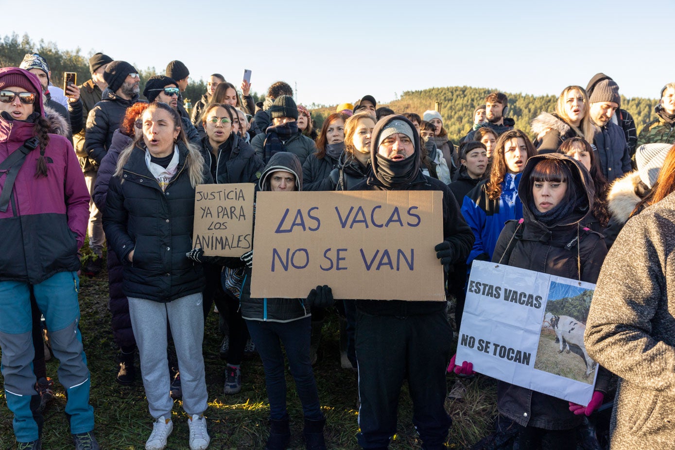 Mucha gente llegó de varios puntos de España. 