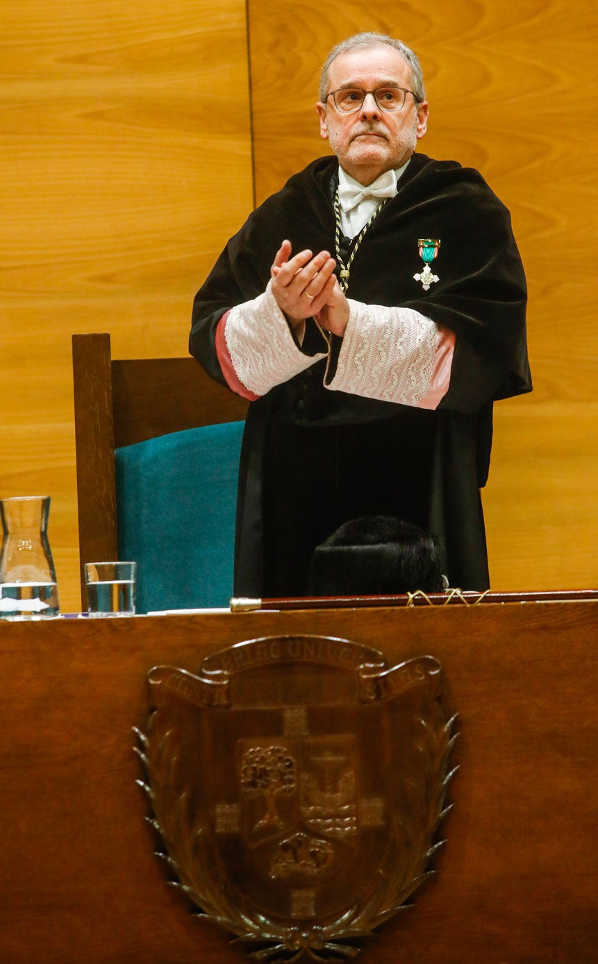 Ángel Pazos, rector en funciones de la UC, ha presidido el acto por la festividad de Santo Tomás de Aquino, patrón de las universidades. 