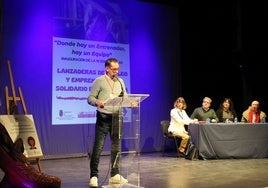 La presentación de la nueva edición de las lanzaderas se realizó este viernes en el Teatro Principal de Reinosa.