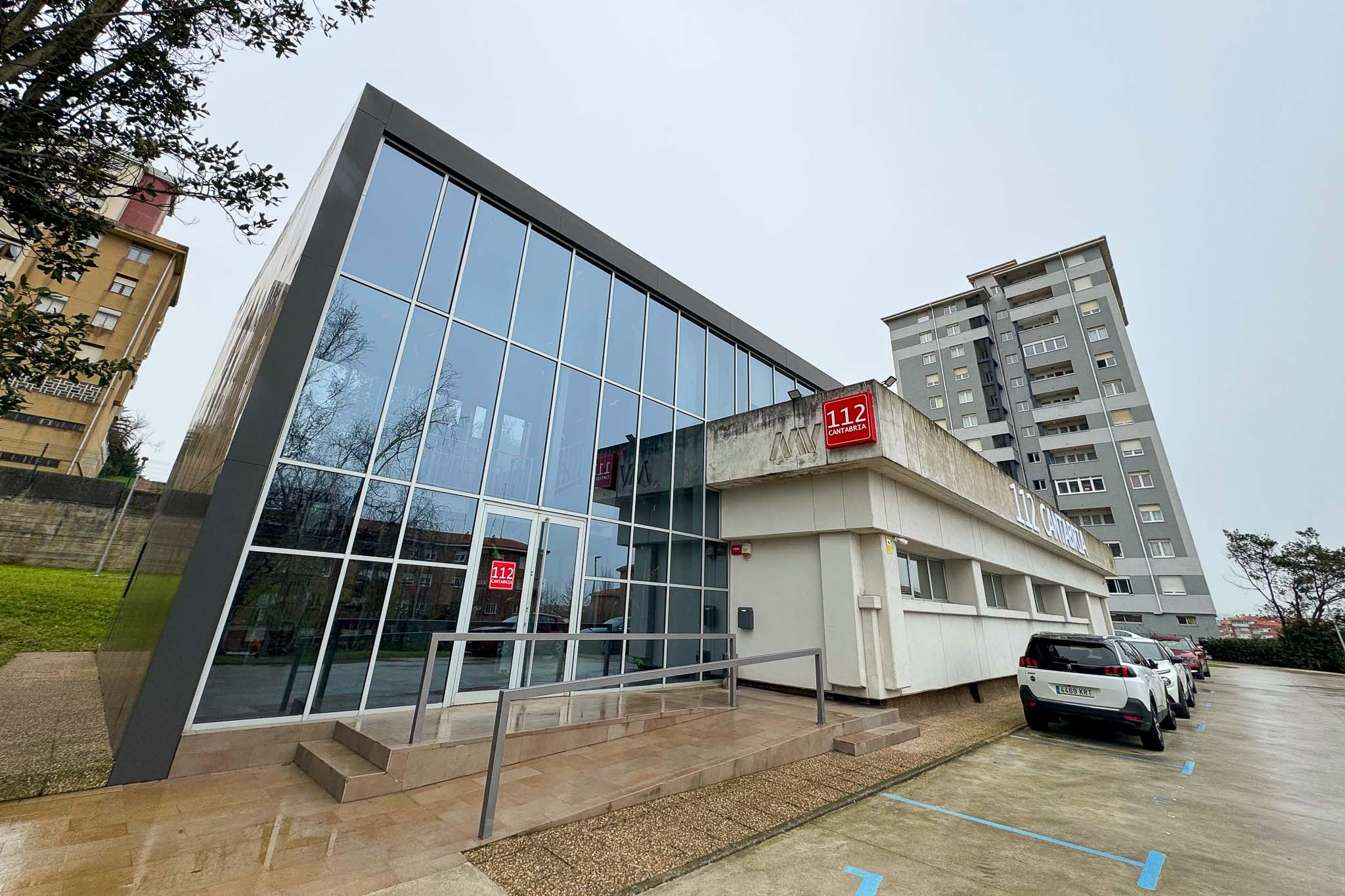 Imagen exterior del edificio, que es propiedad del Gobierno y está en Cazoña.