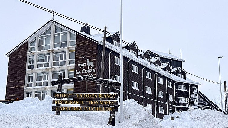 SNÖ Hoteles cesa al director de la Corza Blanca y las cafeterías de Alto Campoo tras las quejas al servicio