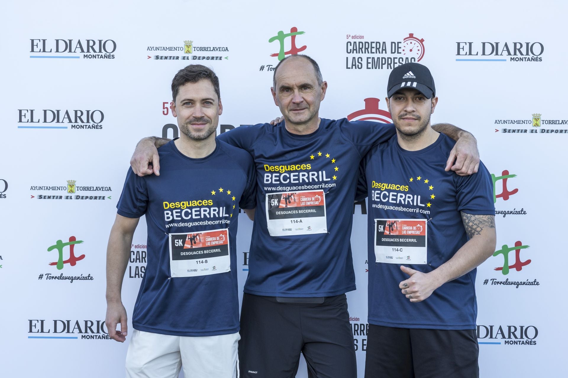 Tres de los cuatro representantes de Desguaces Becerril, que había inscrito a Luis Vallejo, Pedro López-Nogués Soler, Cristian Solano, y Mohamed Mountassir.