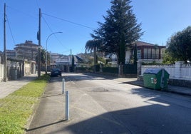 Estado actual del firme en un tramo de la calle del Padre Ignacio Ellacuría.