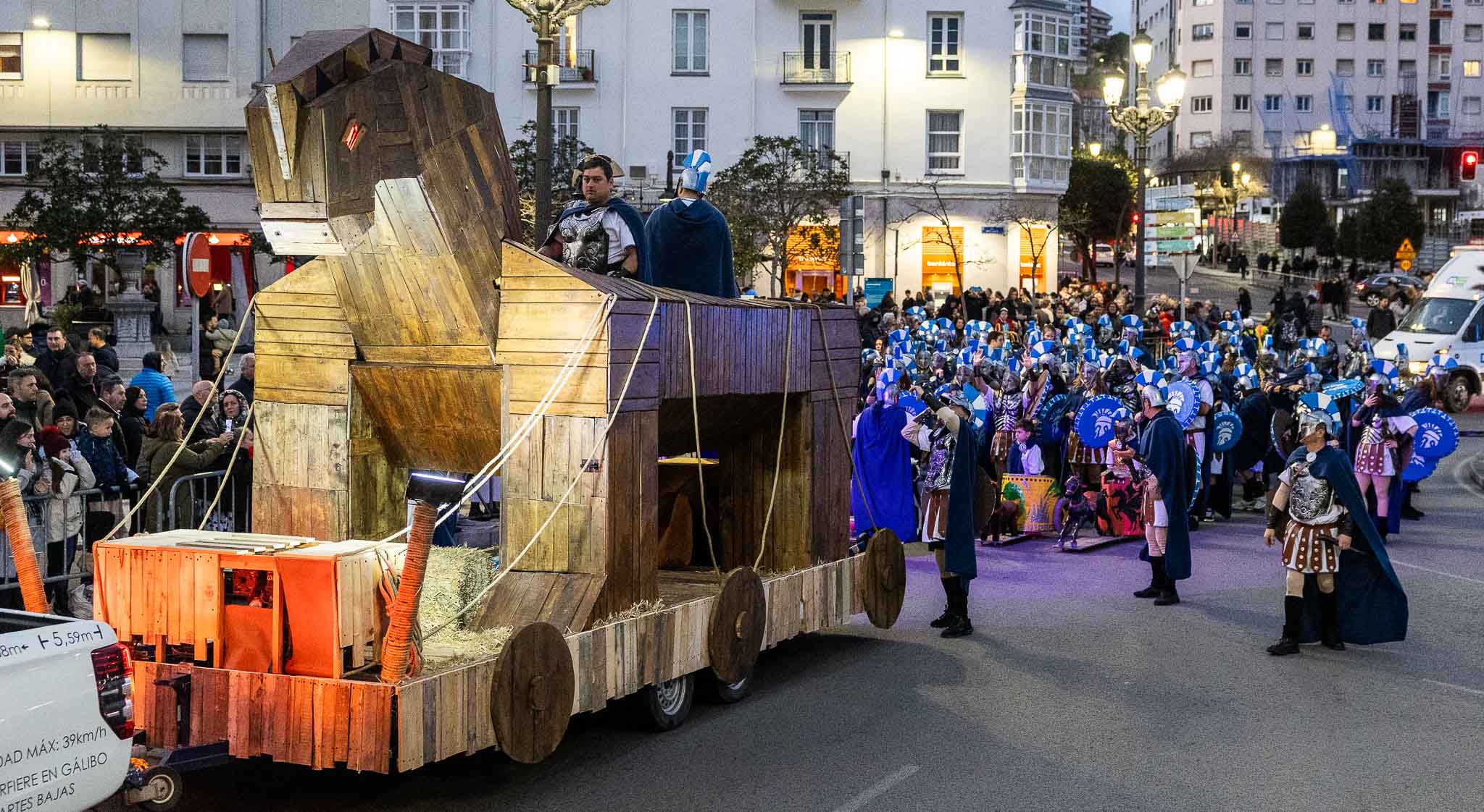 El caballo de Troya, de la comparsa de La Pera. 