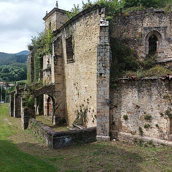 Valle de Villaverde se rebela por su Iglesia