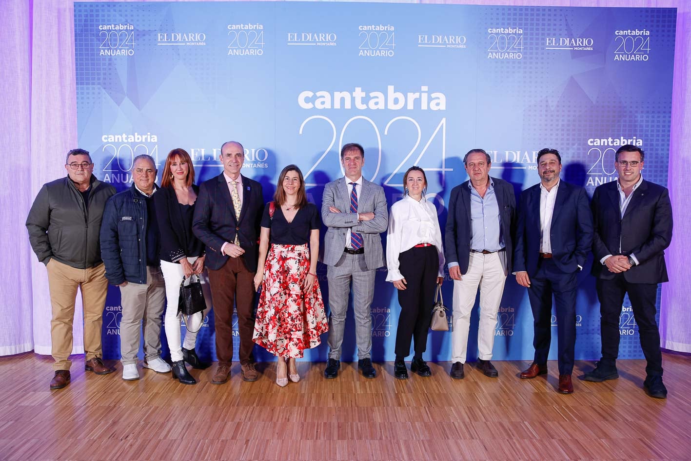 José Luis Vigo Salas, Pepe Landeras, Rocío Gandarillas, Fernando Mirapeix, Marga Martínez, Enrique Conde, Eugenia Cuenca Romero, Javier Sarabia, Sergio García Mollón y Pablo de la Torre.