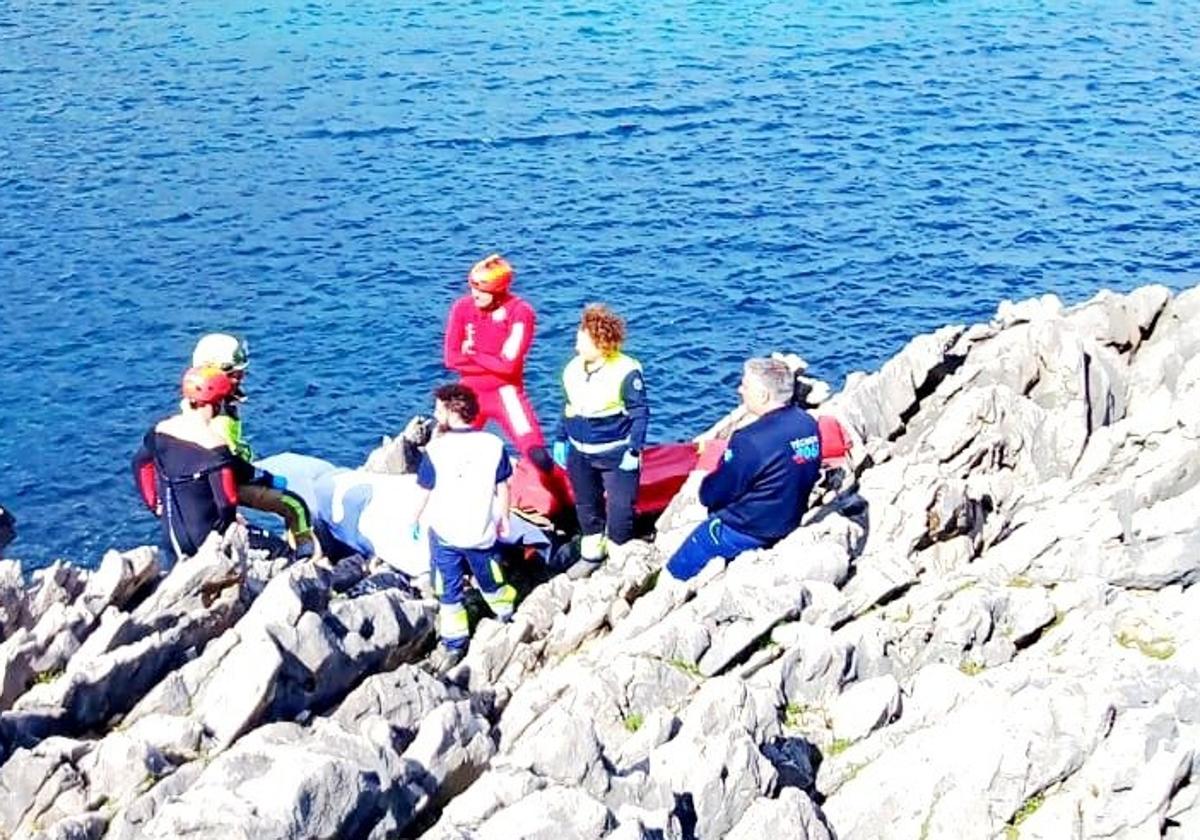 Muere un buceador de Castro de 45 años cuando pescaba en la costa de Islares