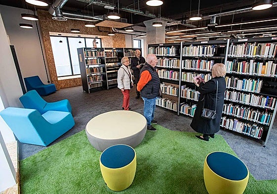 La 'renovada' Biblioteca Municipal abre sus puertas
