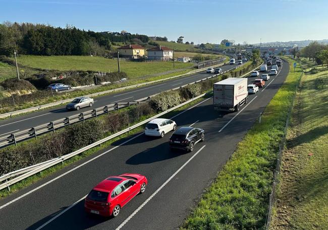 Los viales de salida de la ciudad no están teniendo problemas.