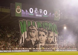 El tifo que se exhibió en los Campos de Sport ante el Albacete en la jornada 13 fue único en España, con iluminación, efectos de humo y música