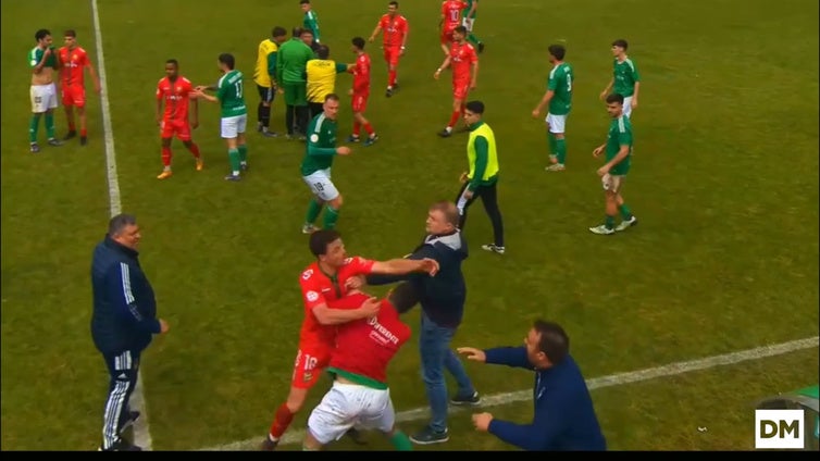 Agresión a un árbitro en el partido del Tropezón