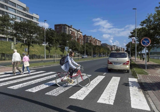 Tres empresas optan a construir el nuevo carril bici de la S-20