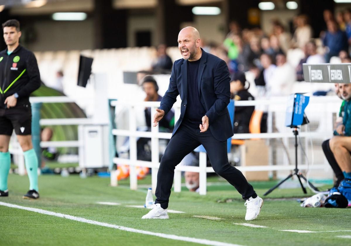 José Alberto: «Fuimos un equipo previsible y poco agresivo»