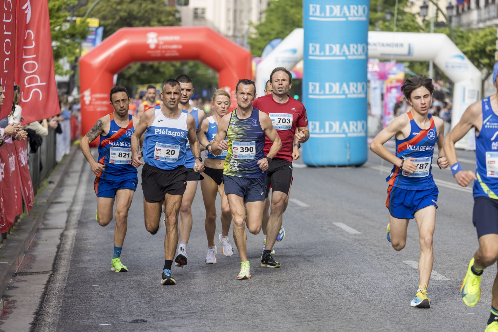 Si participaste en la media maratón y seis kilómetros de Santander, búscate