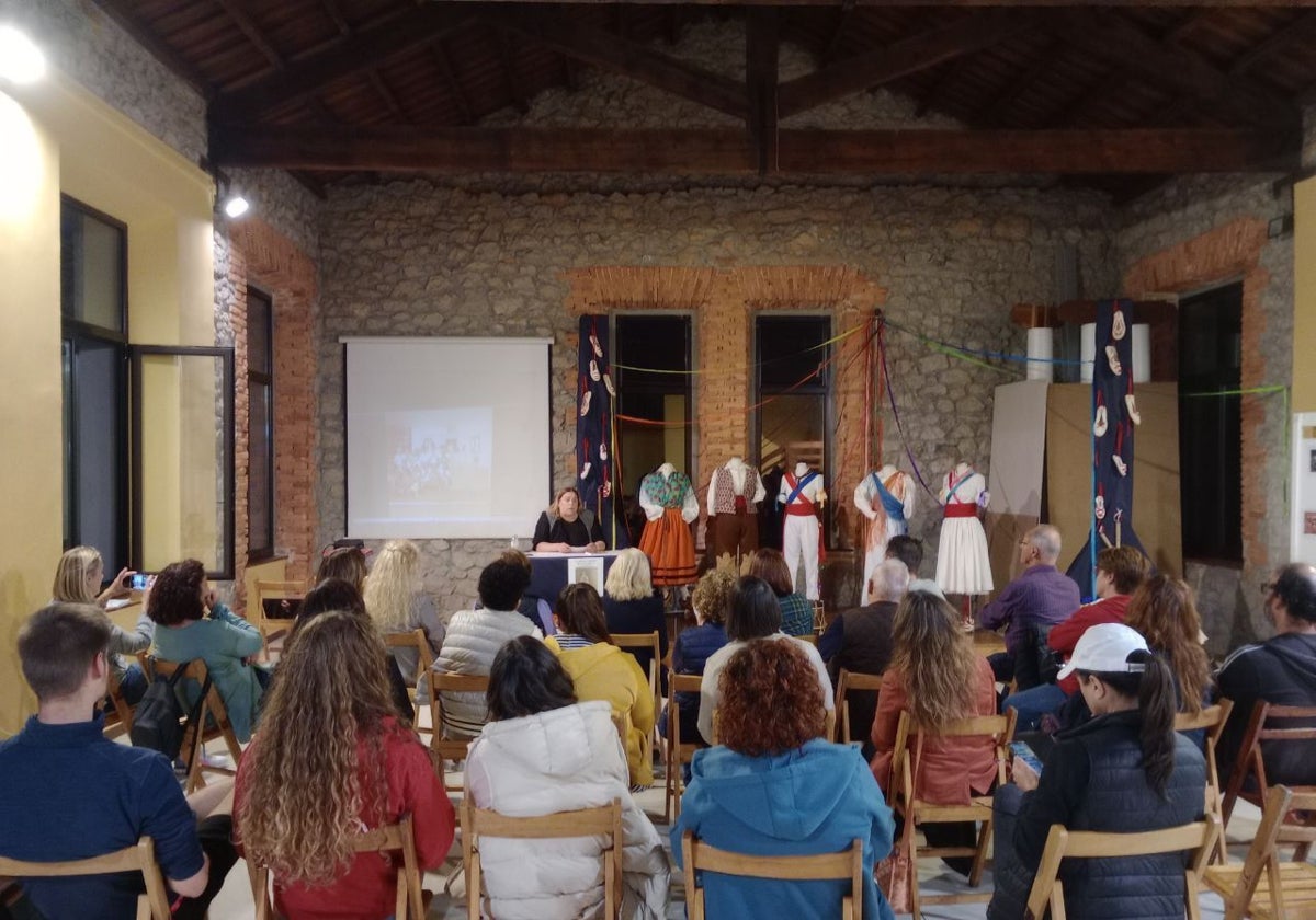 'La Universidad de la calle' llena Riotuerto de actividades culturales