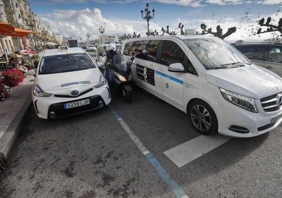 El reglamento de Santander para crear licencias temporales de taxi no estará listo en verano