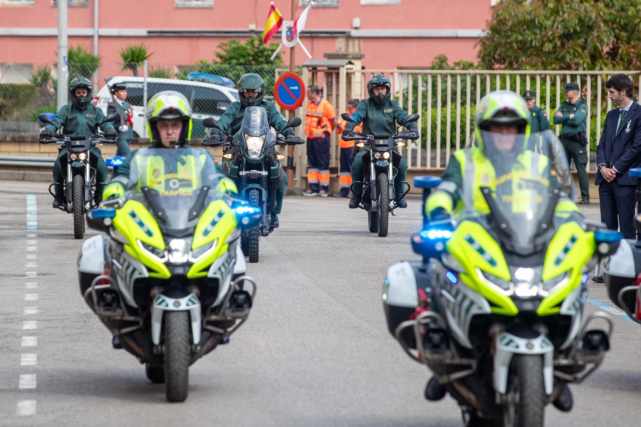 El desfile de motocicletas. 