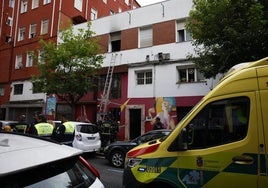 Susto en la calle García Morato de Santander por el incendio en un piso que se salda sin heridos