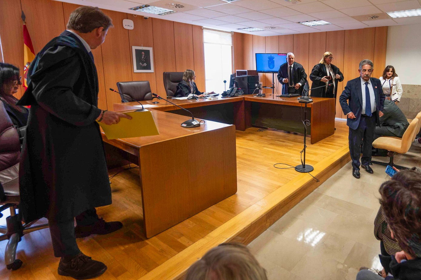 Interior de la sala donde se ha celebrado el acto de conciliación, que ha durado 15 minutos.